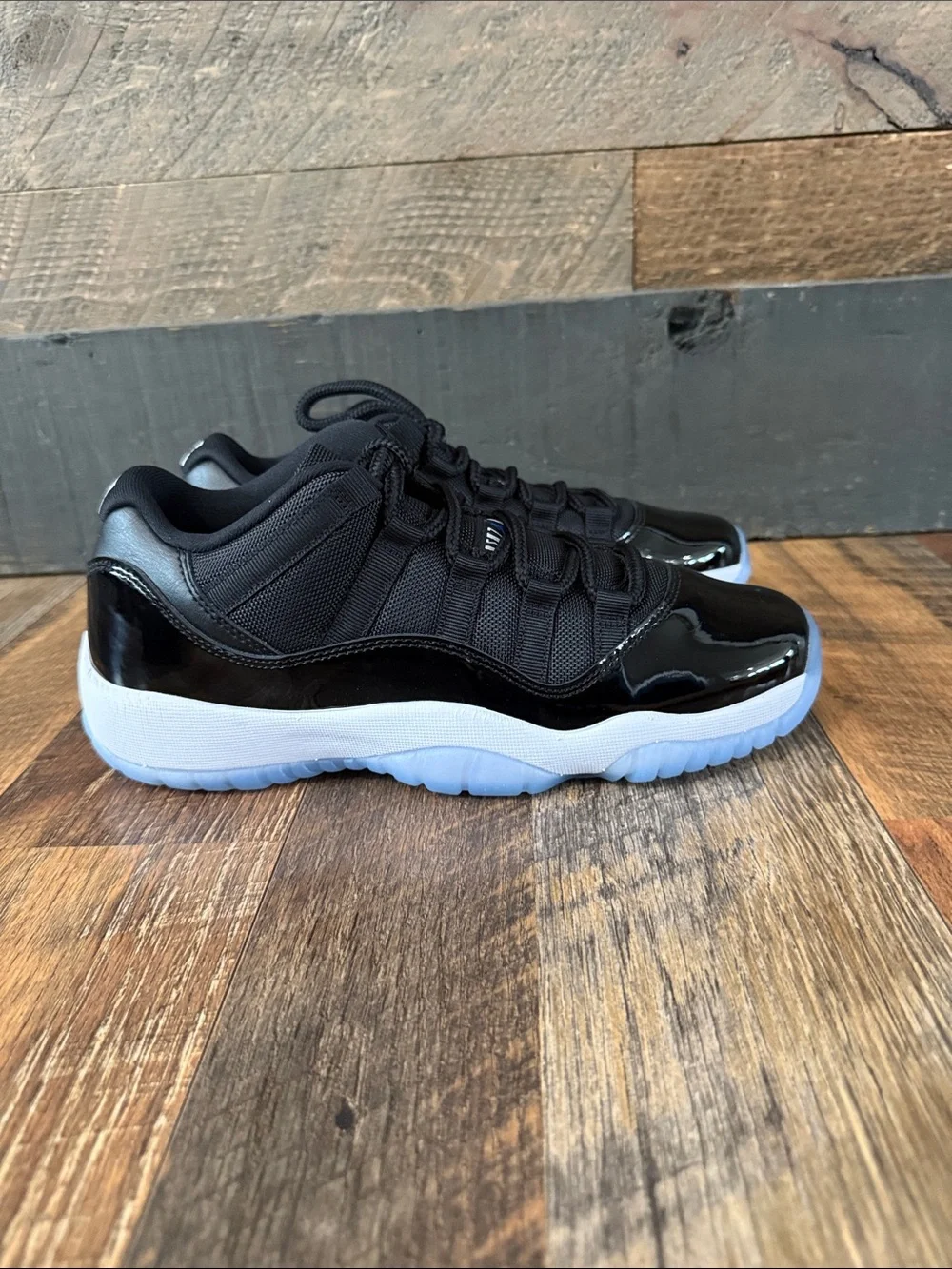 NWT Air Jordan 11 Retro Low Space Jam GS Size 7Y Women’s 8.5 Black Varsity Royal